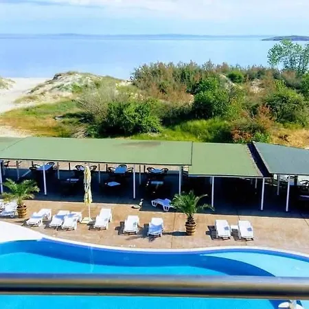 Apartment Beachfront Sozopoli Private On Tsarski Beach-zlatna Ribka-gold Wheelhouse *