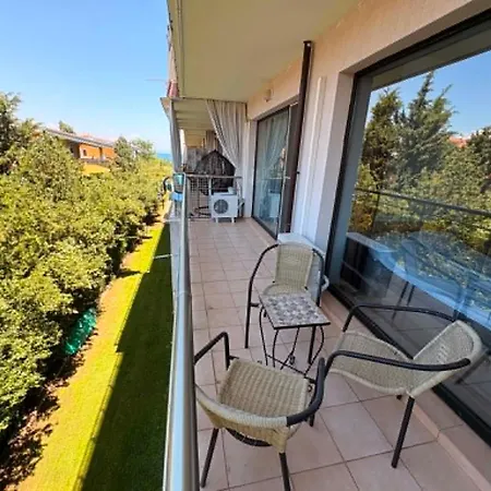 Beachfront Sozopoli Private On Tsarski Beach-zlatna Ribka-gold Wheelhouse Apartment Sosopol